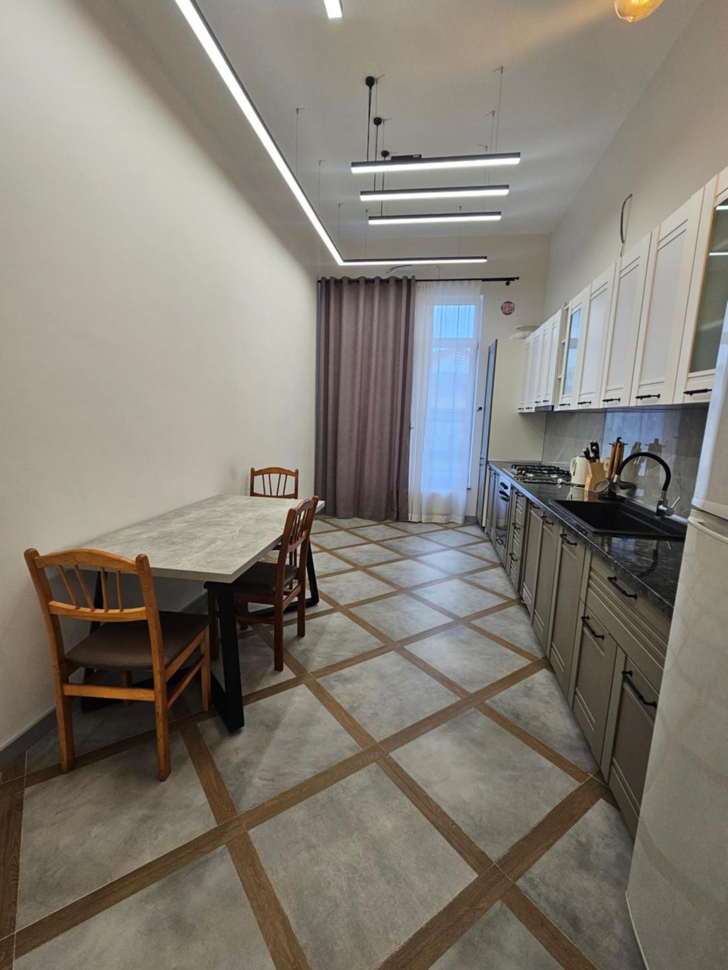 Chisinau Central Apartments Bagian luar foto