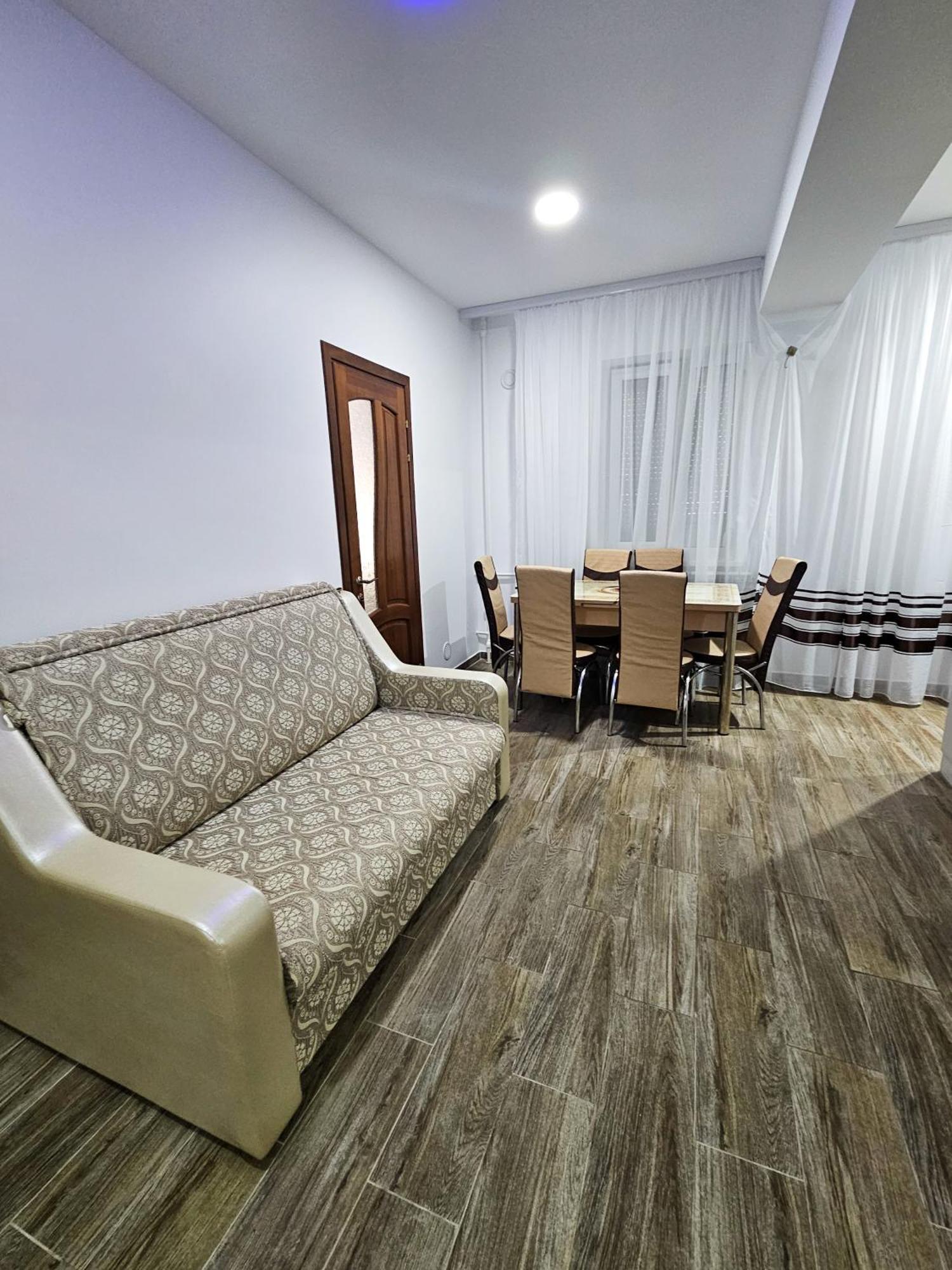 Chisinau Central Apartments Bagian luar foto